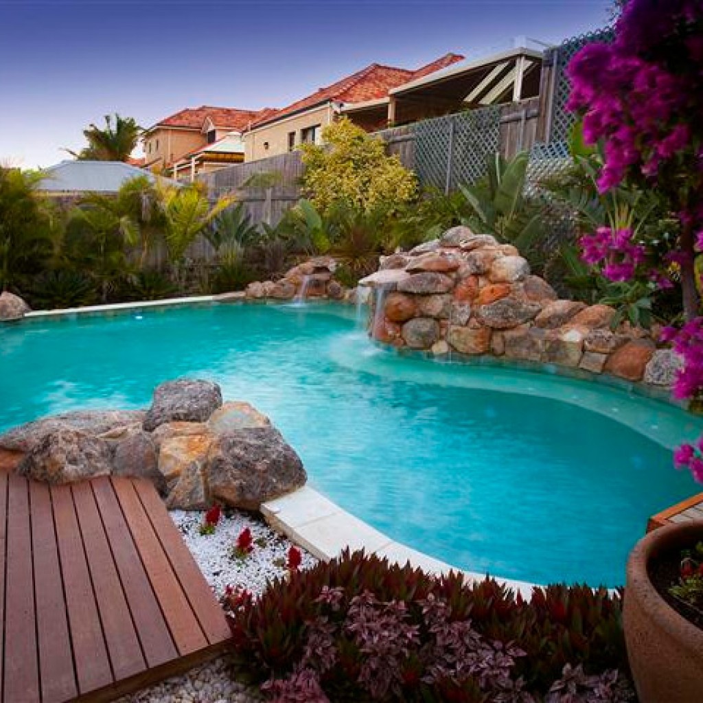 East Rockingham Pool 2009 SPASA WA Bronze Award - Buccaneer Pools Perth